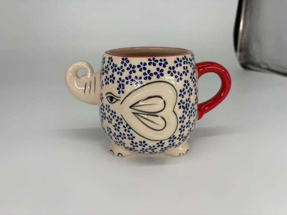 Yokohama Studio Miyabi 3D Elephant Blue Floral Hand Painted Ceramic Mug